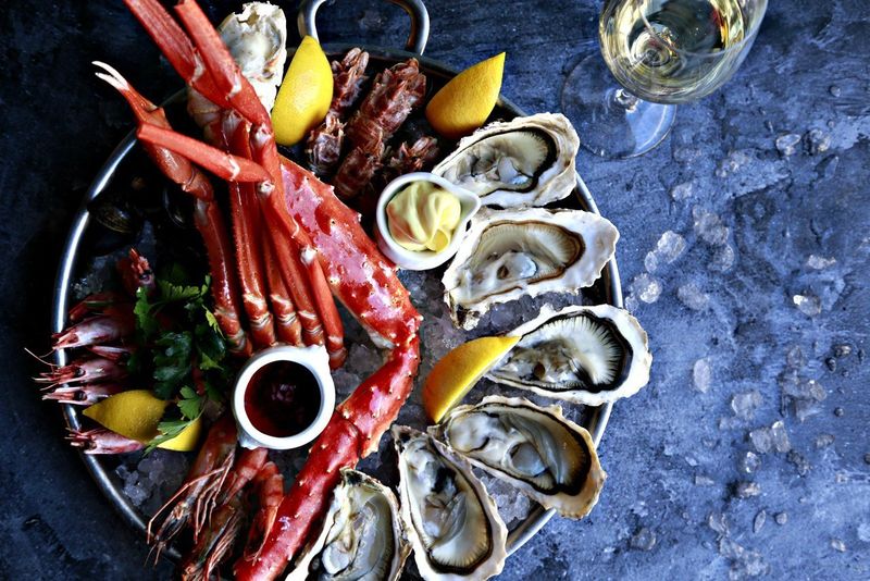 How many oysters can you eat in a whole day